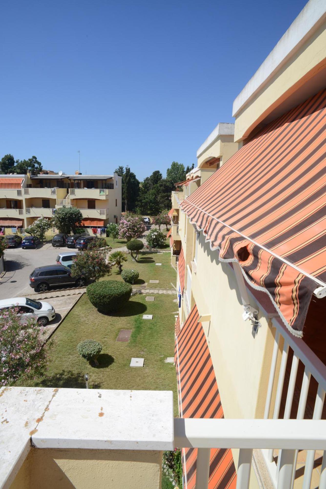 Topfloor With Furnished Terrace Near The Sea Apartment