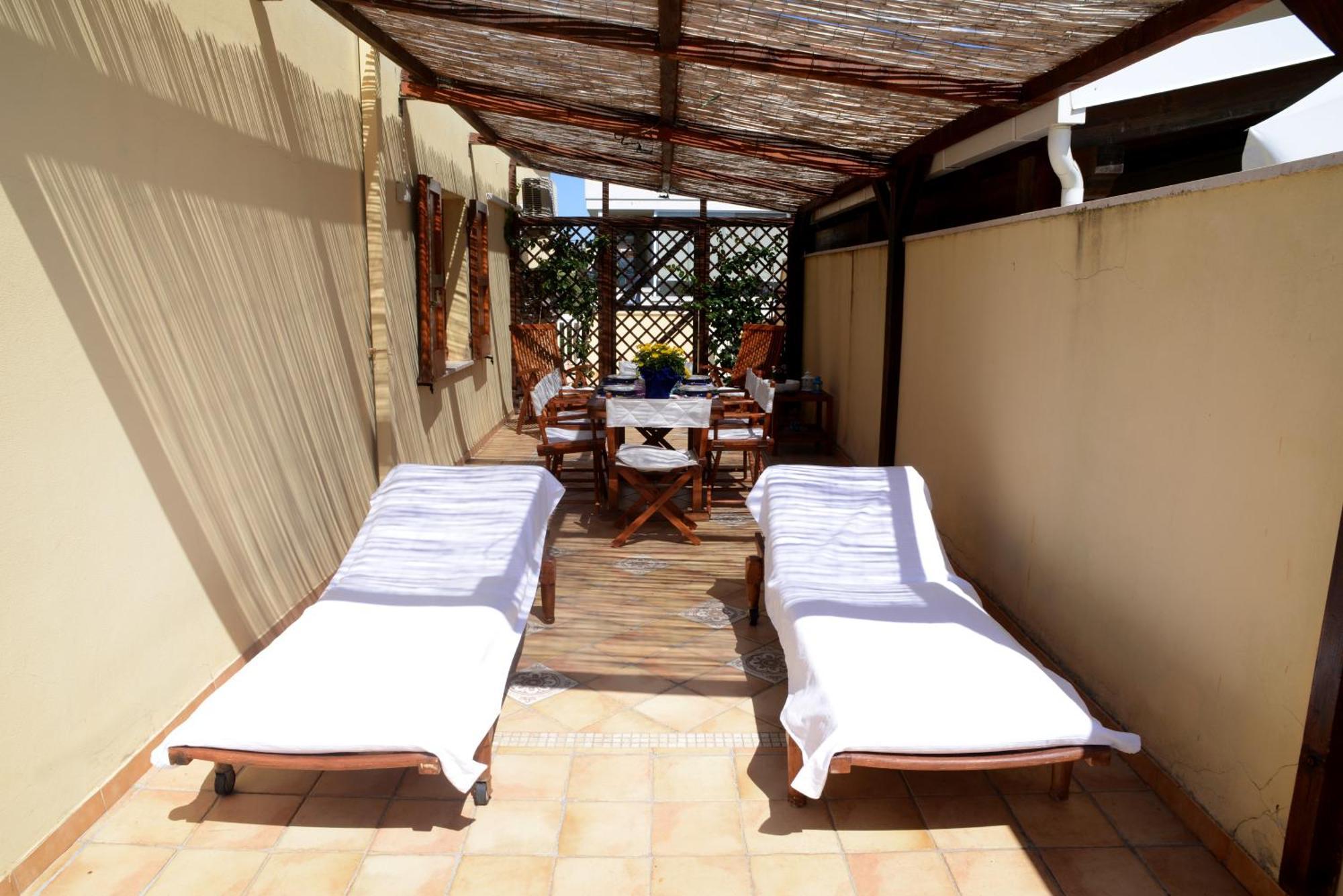 Topfloor With Furnished Terrace Near The Sea