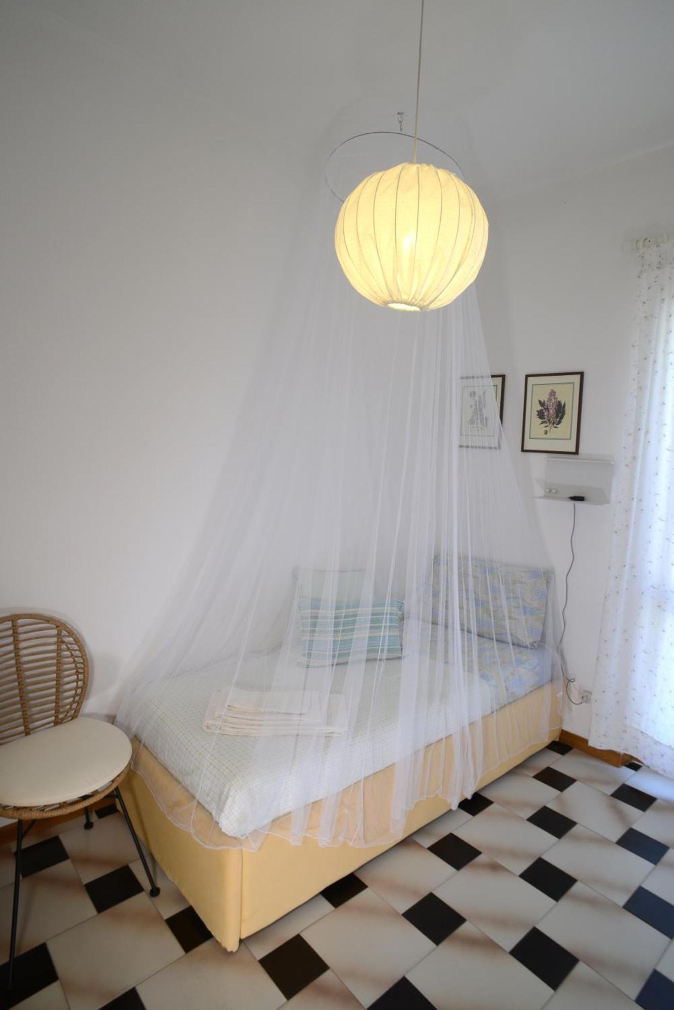 Topfloor With Furnished Terrace Near The Sea *