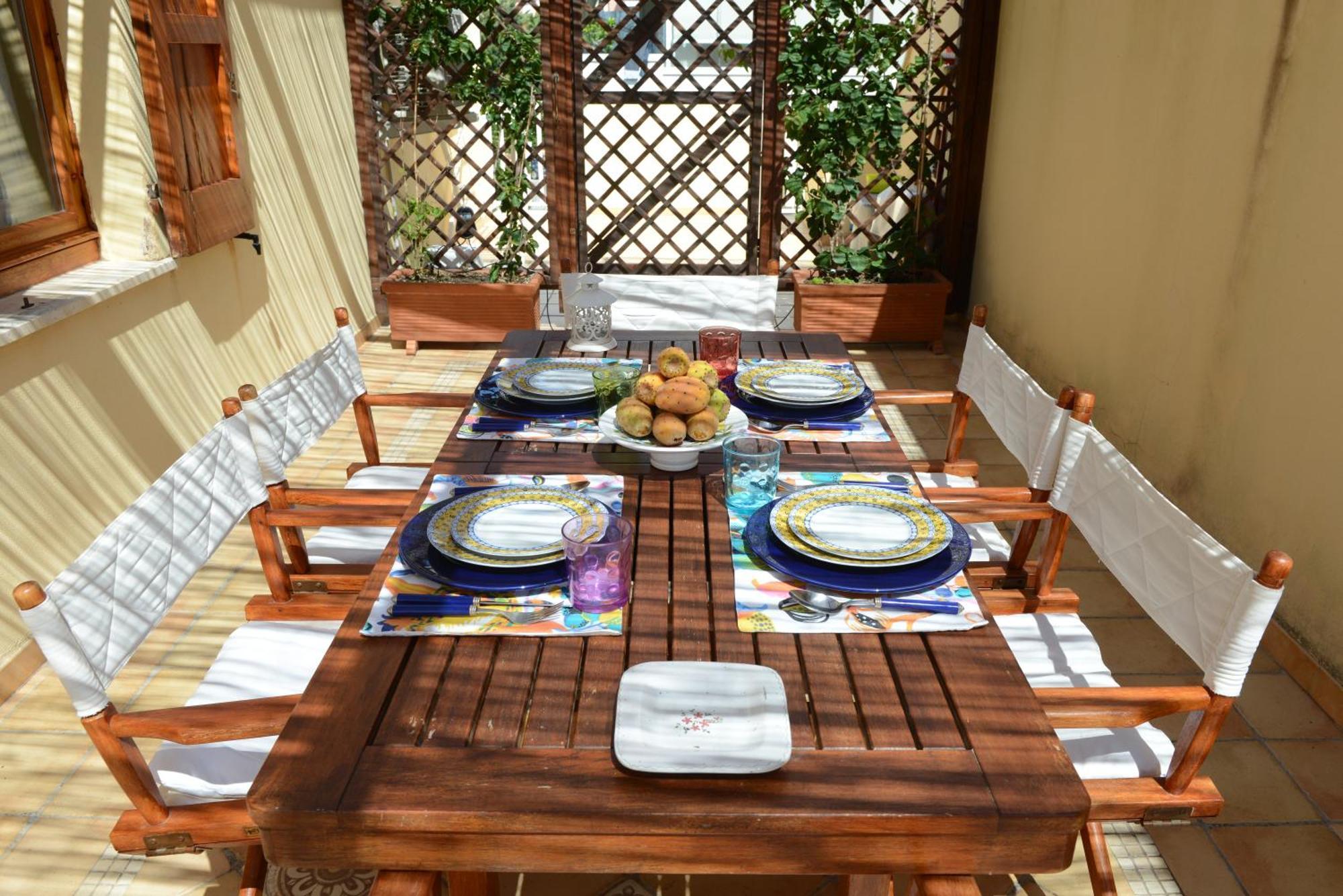Apartment Topfloor With Furnished Terrace Near The Sea Alghero