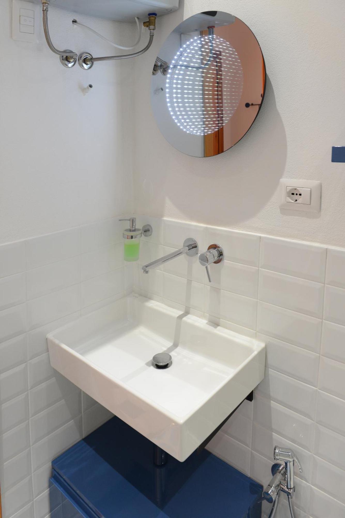 Topfloor With Furnished Terrace Near The Sea Apartment