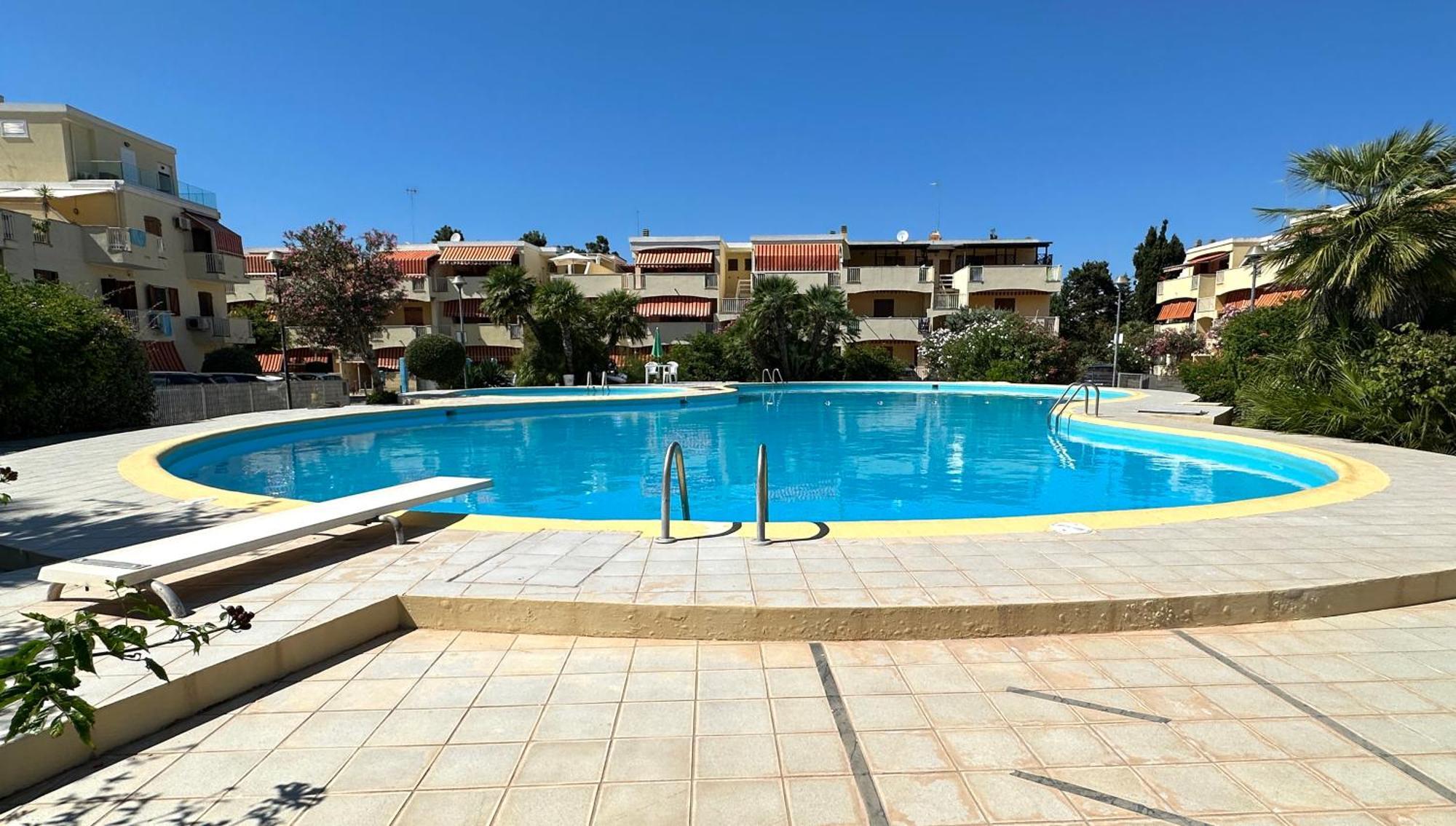 Topfloor With Furnished Terrace Near The Sea *